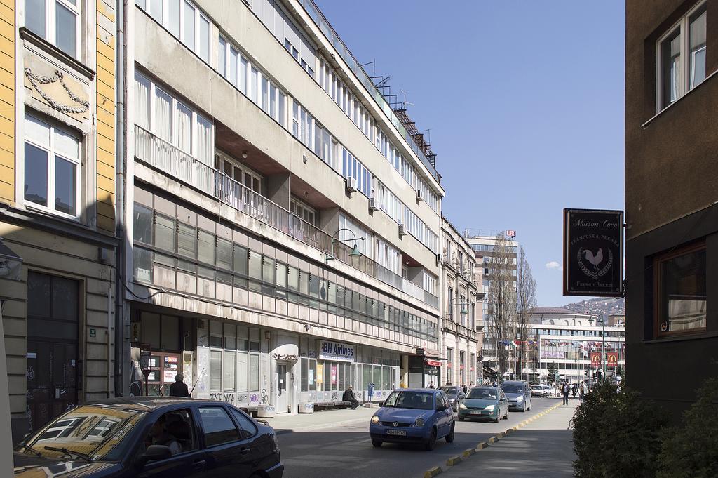 Studio Apartment Theatre View Sarajevo Buitenkant foto